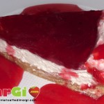 Cheesecake alle amarene e panna