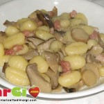 Gnocchi di patate con funghi