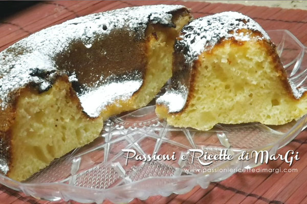 Ciambella Allo Yogurt Greco Di Margi Con Succo Di Amarenapassioni E Ricette Di Margi